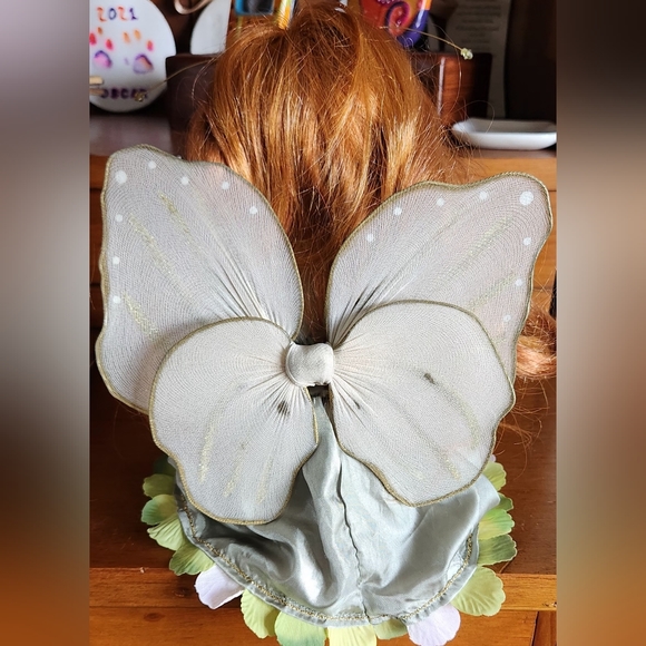 Paradise Galleries Treasury Collection Vintage Porcelain Fairy Doll - Picture 5 of 7